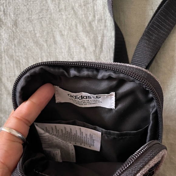 Adidas Originals Trefoil Festival Bag - Picture 2 of 4